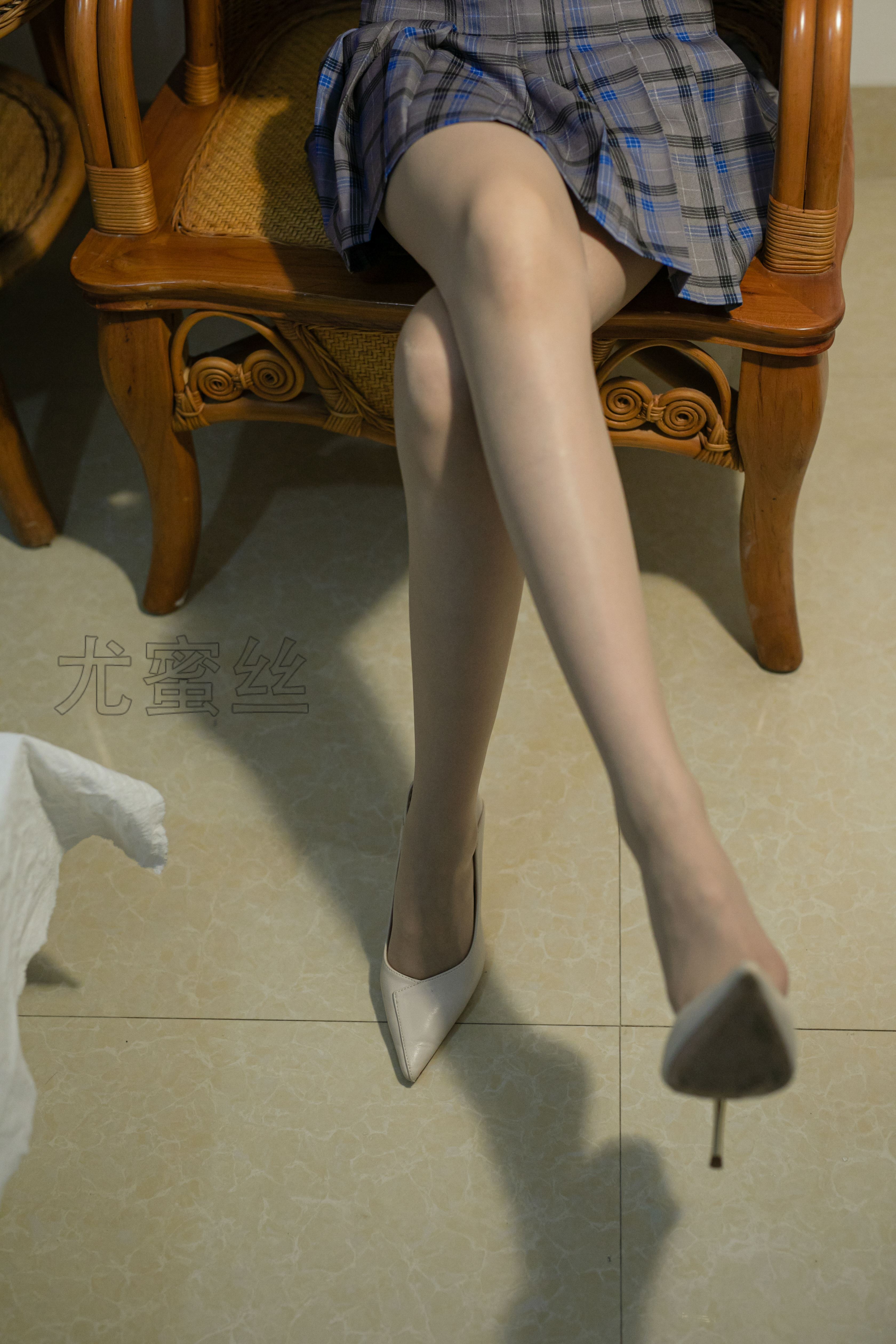 尤蜜丝 穿搭写真 NO.033